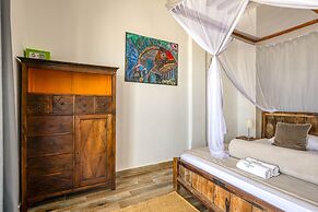 CInnamon Hotel