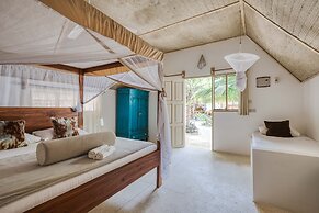 CInnamon Hotel
