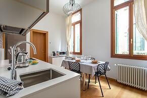 Rialto Bridge Lovely Apartment