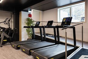 Stryn House - Hotel & Apartments