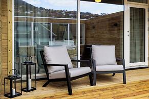 Stryn House - Hotel & Apartments