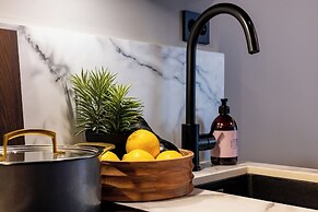 Stryn House - Hotel & Apartments