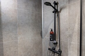 Stryn House - Hotel & Apartments