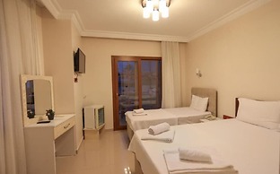 Cunda Demir Otel