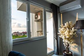 LİFE POOL SUİTE HOTEL