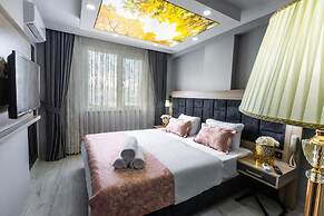 LİFE POOL SUİTE HOTEL