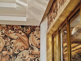 The Lana - Dorchester Collection