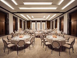 The Lana - Dorchester Collection