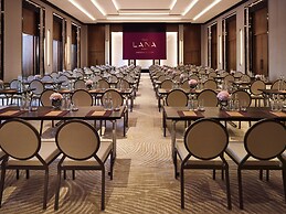 The Lana - Dorchester Collection