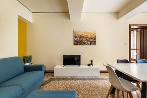 Strada Maggiore Apts by Wonderful Italy