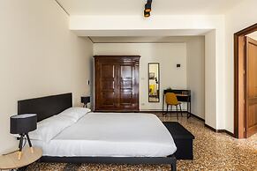 Strada Maggiore Apts by Wonderful Italy