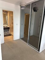 Abbey Road Luxury Modern Flat