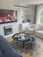 Abbey Road Luxury Modern Flat