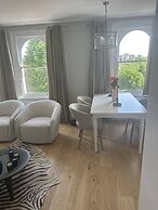 Abbey Road Luxury Modern Flat