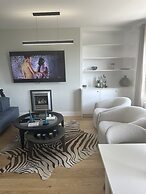 Abbey Road Luxury Modern Flat
