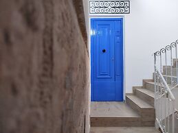 Limestone Sun Suites