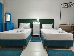 Limestone Sun Suites