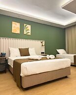 Red Castle Hotel & Pub