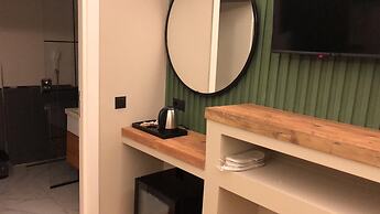 Red Castle Hotel & Pub