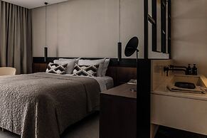 King Jason Zante – Designed for Adults