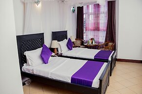 New Hotel Aquiline