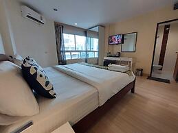 V Check Inn Sukhumvit 22