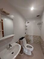 V Check Inn Sukhumvit 22