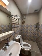 V Check Inn Sukhumvit 22