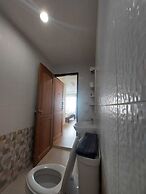 V Check Inn Sukhumvit 22