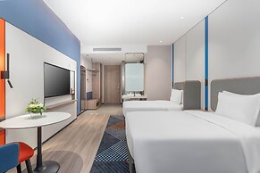 Holiday Inn Express Yinchuan Yuehai by IHG