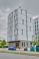 Estudios y Habitaciones Modernas en PAMPLONA, SK