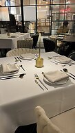 Hotel Brecha
