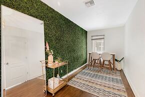 Roami at Bayview Place