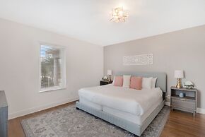 Roami at Bayview Place