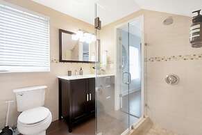 Roami at Bayview Place