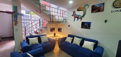 Hostal Guelaguetza Danza de la Pluma