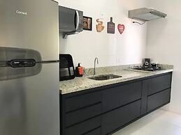 Apto novo e arejado com uma ampla sacada