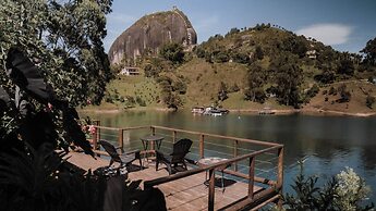 Ecolodge Bahia del Penon