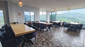 Burahan Suite Hotel