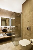 Luxury Prague Riverside Apartment