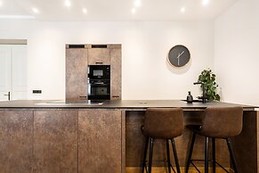 Luxury Prague Riverside Apartment