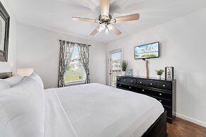 3br/2ba Full Condo w/ Pool & Gym, Sleeps 7