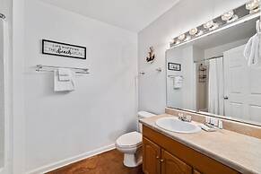 3br/2ba Full Condo w/ Pool & Gym, Sleeps 7