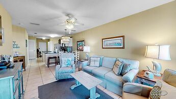 Adorable 2br/2ba Unit w/ View, Sleeps 6