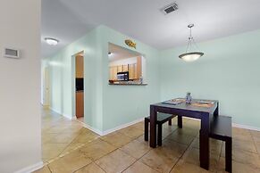 3b/2b w/ Pool & Tennis Court, Sleeps 6
