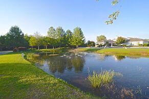 3b/2b w/ Pool & Tennis Court, Sleeps 6