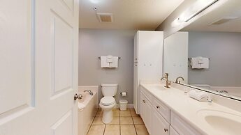 3br/3ba w/ Lazy River & Slide Sleeps 8