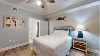 3br/3ba w/ Lazy River & Slide Sleeps 8