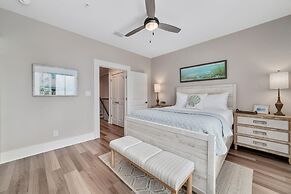 Newly Built, Luxury Home w/ Pool & Beach Access