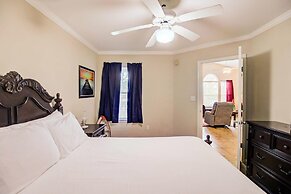 2b/2b w/ Pool & Tennis Court, Sleeps 6